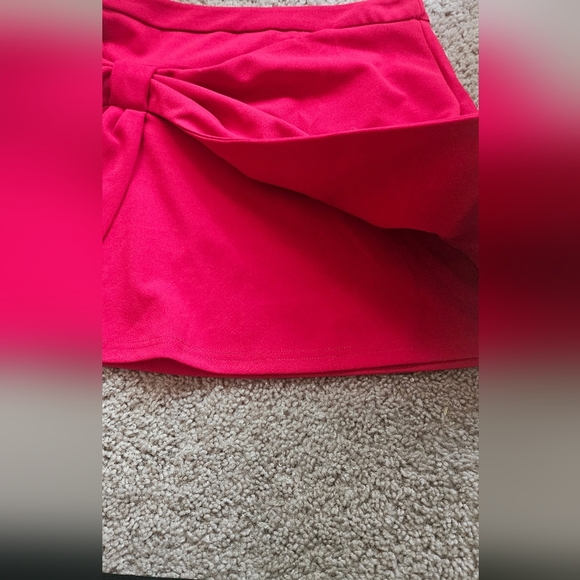 SHEIN Bold Red Mini Skirt with Knot Detail - Picture 11 of 11